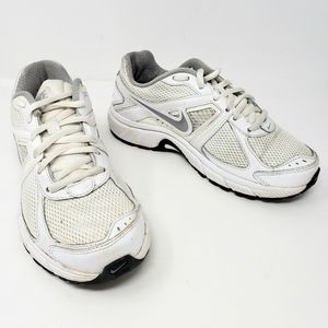 Nike Dart 9 White Sneakers Athletic Shoes Womens